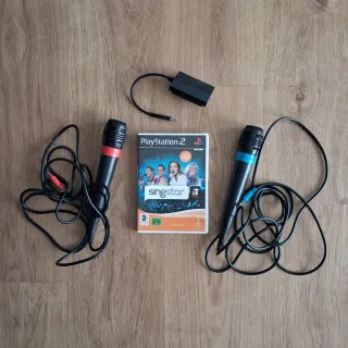 Pack Singstar PS2: 2 micrófonos y adaptador +juego