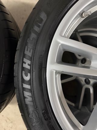 Llantas Porsche con Michelin 70%
