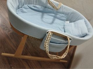 Moisés para bebé de mimbre