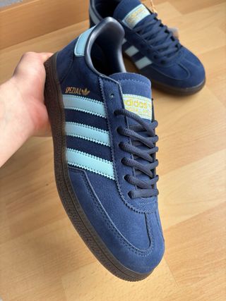 Zapatillas Adidas Spezial Azul Marino y Dorado