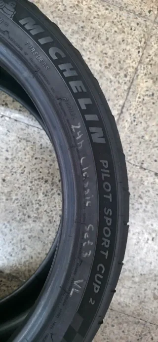 Michelin Pilot Sport Cup 2