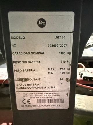 Transpaleta eléctrica BT LWE180
