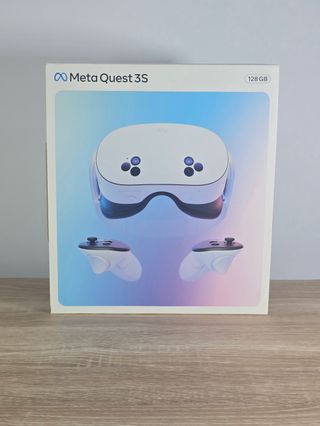 Meta Quest 3 S in perfetto stato senza praticamente alcun uso