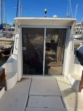 Barco de recreo a motor