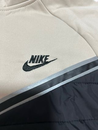Conjunto Nike Crema y Negro