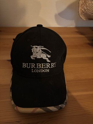 Gorra Burberry London