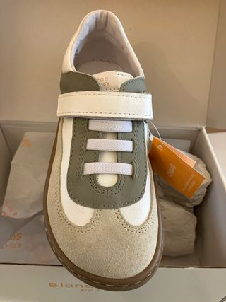 Lote 6 pares Zapatillas