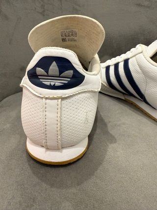Adidas Samba Blancas y Azul Marino
