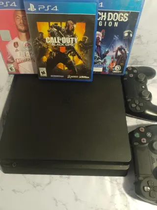 PS4 (PlayStation 4) Negra + 3 Juegos