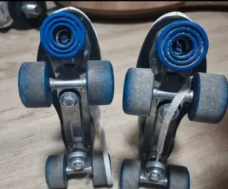 Patines de 4 ruedas blancos