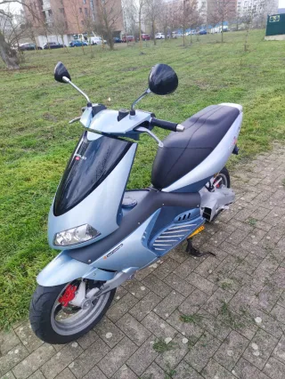 Aprilia Area 51 - Scooter