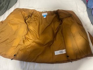 Abrigo plumífero Columbia Talla S colores tierra