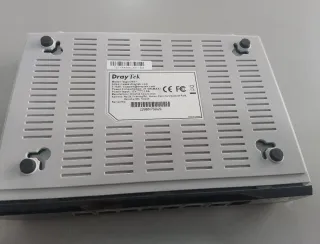 Router Draytek Vigor2927