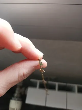 Pulsera de oro para niña