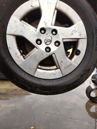 JUEGO LLANTAS TOYOTA PRIUS (ZVW30) 2ZR