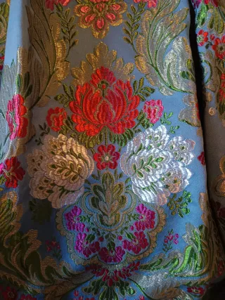 Traje de Fallera azul y multicolor