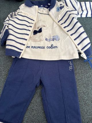 Conjunto bebé niña chaqueta y pantalón 4-6 meses
