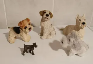 Colección 95 Perros Resina, Plomo, Cristal