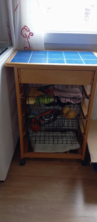 Carrito de cocina con ruedas