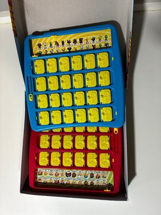 Juego de mesa ¿Quién es Quién? / Quem é Quem?