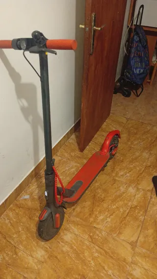 Patinete Eléctrico Rojo