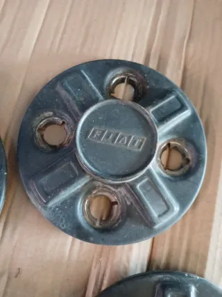 Tapacubos Fiat 133 (Set de 4)