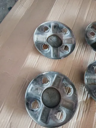 Tapacubos Fiat 133 (Set de 4)