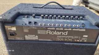 Amplificador Roland