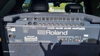 Amplificador Roland