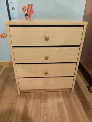 Cajonera de madera beige