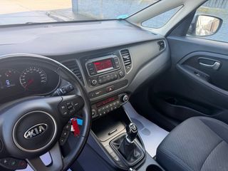 KIA Carens 2017 solo 145.000 km 7 plazas 156€/MES