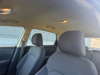 KIA Carens 2017 solo 145.000 km 7 plazas 156€/MES