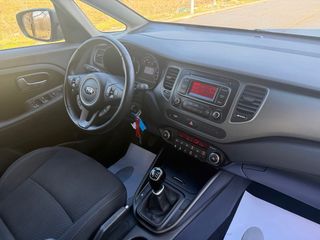 KIA Carens 2017 solo 145.000 km 7 plazas 156€/MES