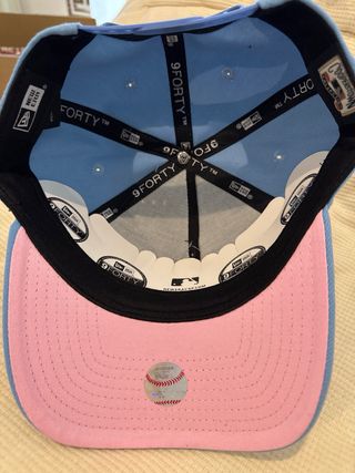 Gorra New Era 9FORTY Yankees Rosa Azul