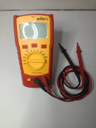 Multímetro Digital Wiha NCV Profesional.