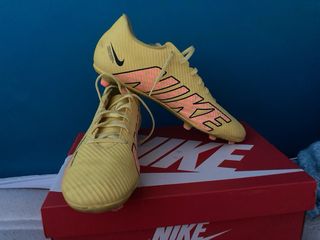 Scarpe da calcio Nike Mercurial gialle