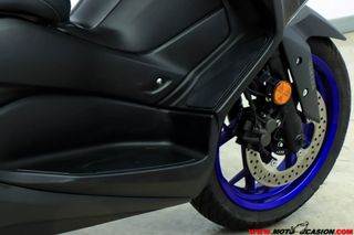 YAMAHA X-MAX 125 -APTA B Y A1-