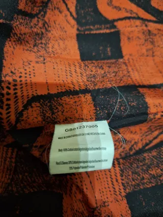 Cazadora Globe vaquera con capucha