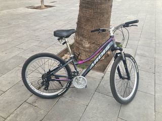 Crossride y Ardis para mujer 135 € por una i