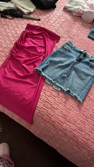 Lote 2 faldas: vaquera y rosa larga