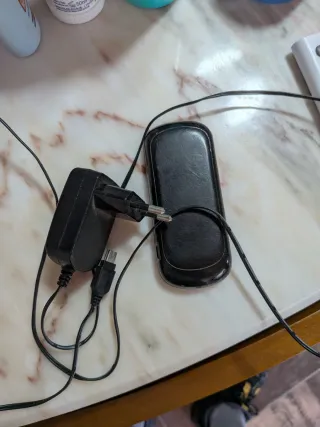 Móvil Alcatel Negro Antiguo