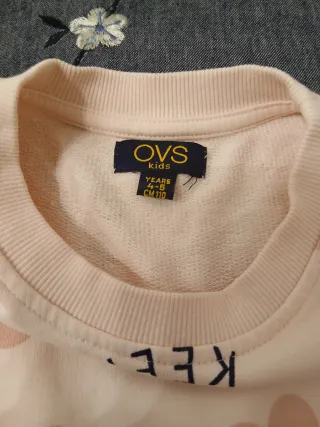 Felpa bimba con fiori