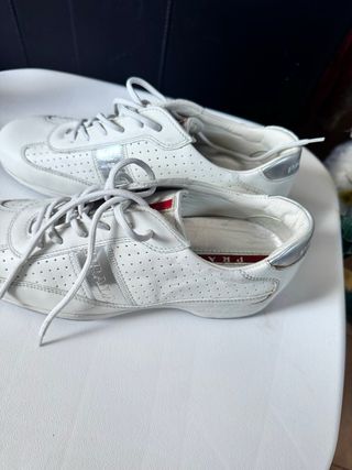 Zapatillas Prada Mujer Blancas y Plateadas