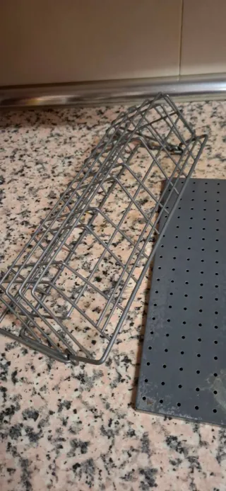 Estantería de metal