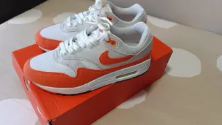 Nike Air Max 1 Gris Naranja