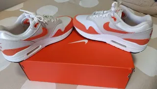 Nike Air Max 1 Gris Naranja