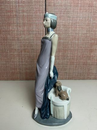 Figura Lladró Dama Cuplé