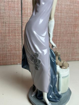 Figura Lladró Dama Cuplé