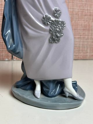 Figura Lladró Dama Cuplé