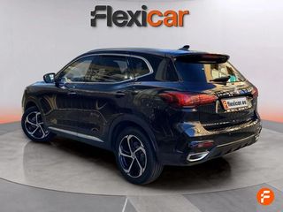 MG HS 1.5T Luxury DCT